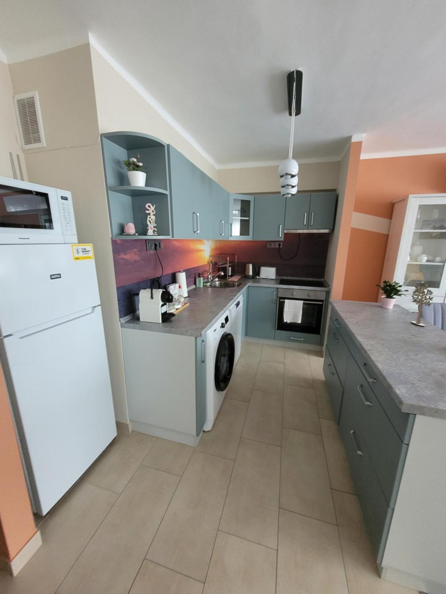 Ferienwohnung Krisztina Apartman Salgótarján Exterior foto